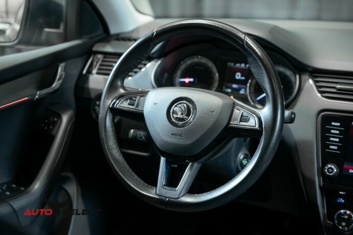 skoda-octavia-diesel-2019-big-23