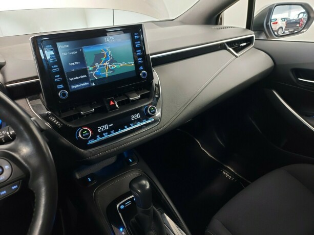 toyota-corolla-elektrisitetbensin-2020-big-34