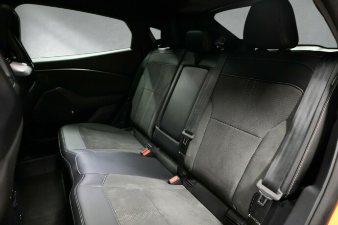 ford-mustang-mach-e-elektrisitet-2022-big-16