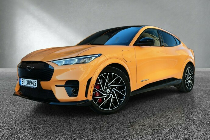 ford-mustang-mach-e-elektrisitet-2022-big-0