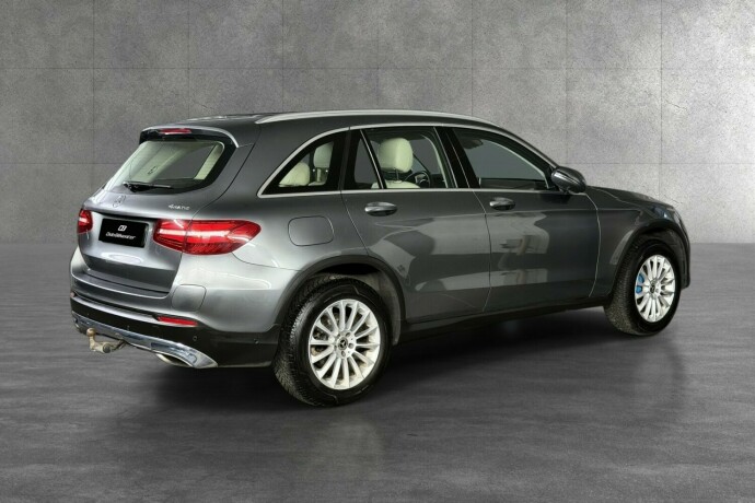 mercedes-benz-glc-elektrisitetbensin-2018-big-6