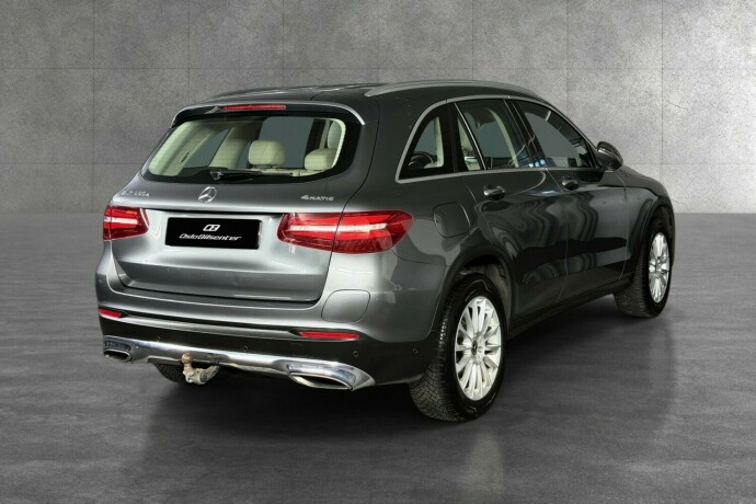 mercedes-benz-glc-elektrisitetbensin-2018-big-5