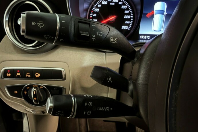 mercedes-benz-glc-elektrisitetbensin-2018-big-23