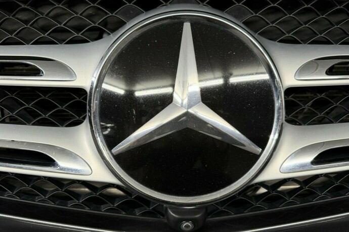 mercedes-benz-glc-elektrisitetbensin-2018-big-38