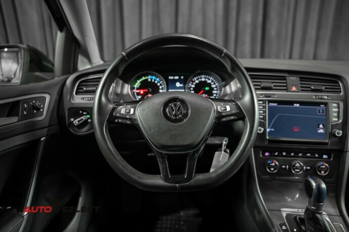 volkswagen-golf-elektrisitet-2015-big-21