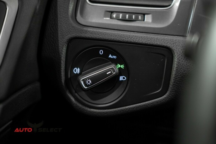 volkswagen-golf-elektrisitet-2015-big-22