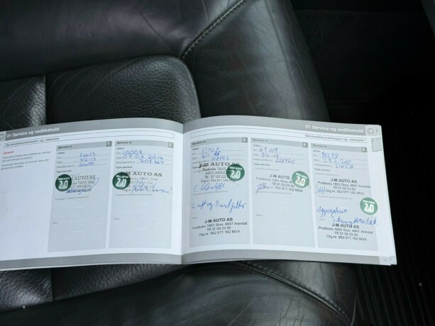 volvo-v70-diesel-2012-big-23