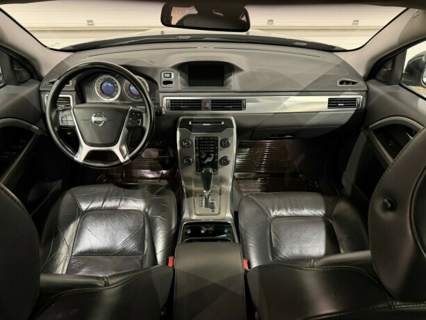 volvo-v70-diesel-2012-big-16