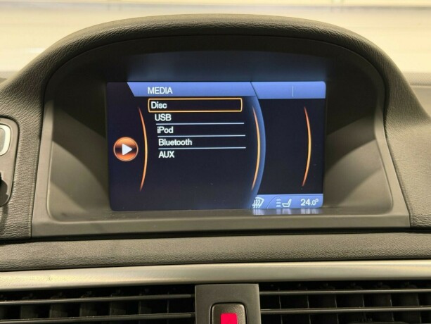 volvo-v70-diesel-2012-big-20