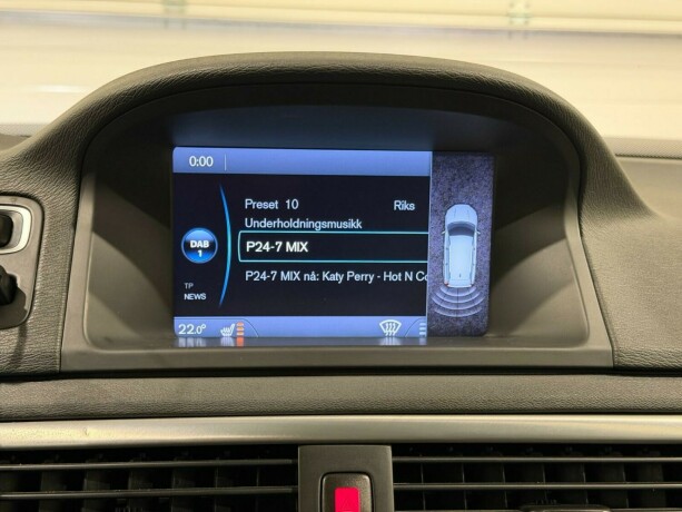 volvo-v70-diesel-2012-big-21