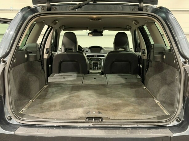 volvo-v70-diesel-2012-big-15