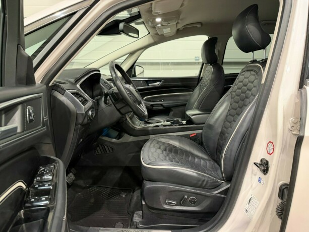 ford-s-max-diesel-2017-big-6