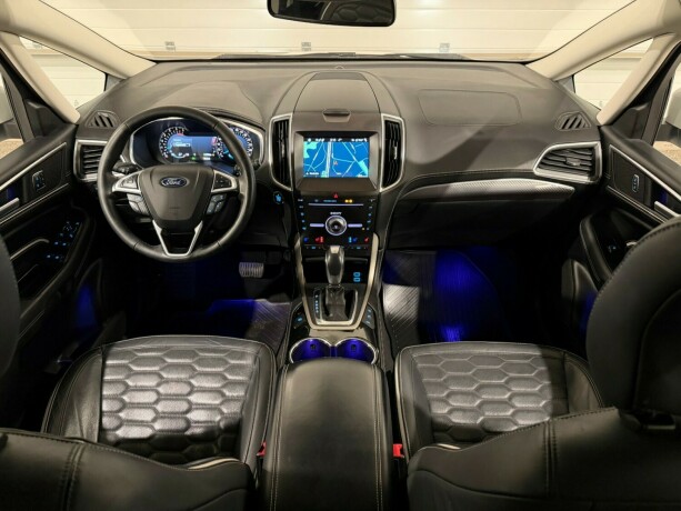 ford-s-max-diesel-2017-big-19