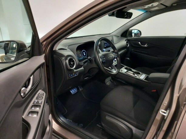 hyundai-kona-elektrisitet-2023-big-14