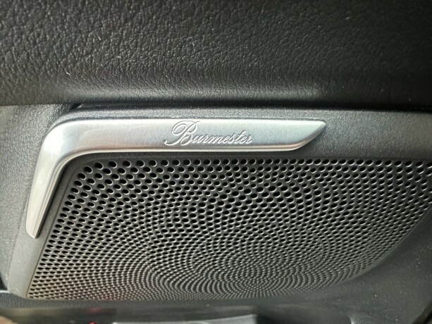 mercedes-benz-marco-polo-diesel-2017-big-17