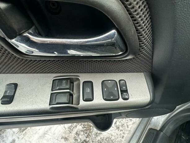 isuzu-d-max-diesel-2009-big-13