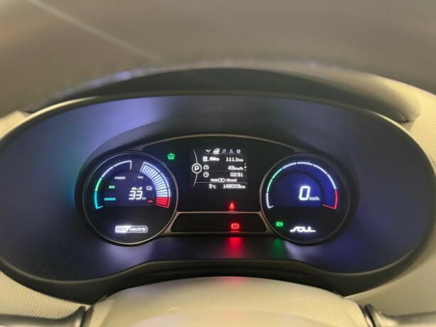 kia-soul-elektrisitet-2015-big-11
