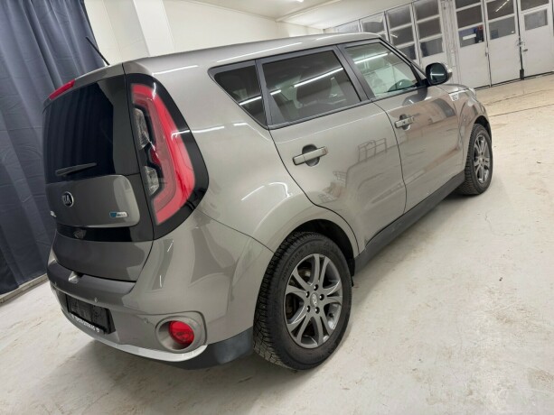 kia-soul-elektrisitet-2015-big-4