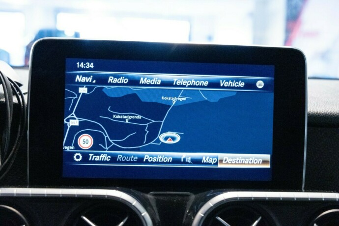 mercedes-benz-x-klasse-diesel-2018-big-15