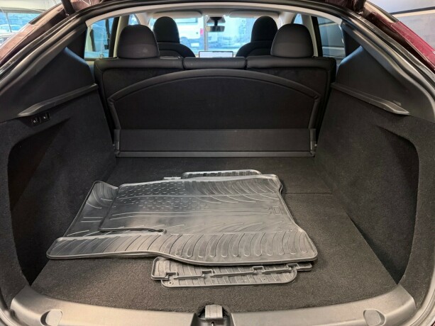 tesla-model-y-elektrisitet-2024-big-20