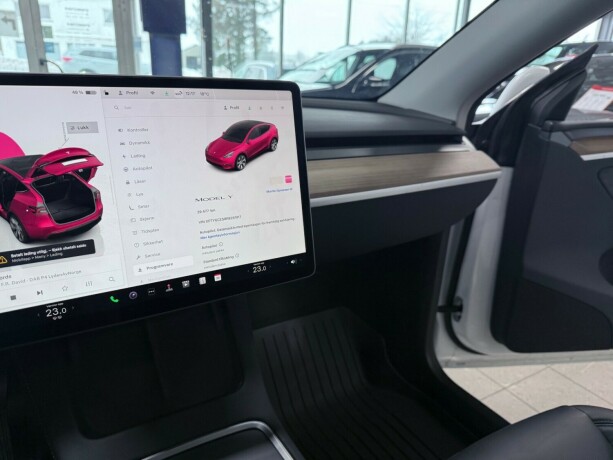 tesla-model-y-elektrisitet-2024-big-23