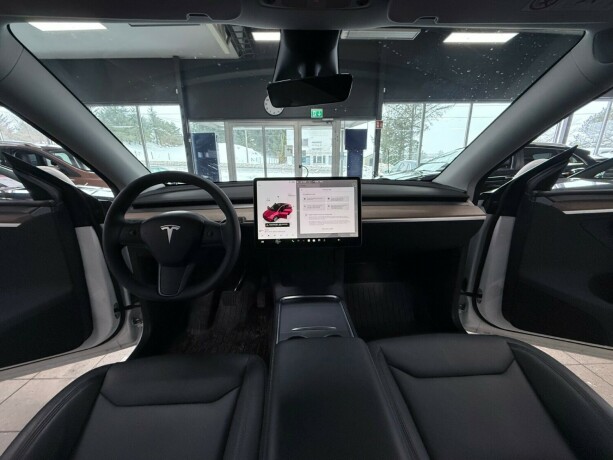 tesla-model-y-elektrisitet-2024-big-11