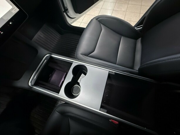 tesla-model-y-elektrisitet-2024-big-14