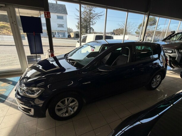 volkswagen-golf-elektrisitet-2020-big-8