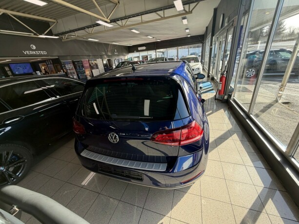 volkswagen-golf-elektrisitet-2020-big-7