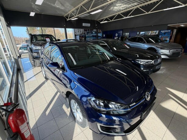volkswagen-golf-elektrisitet-2020-big-3
