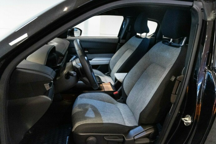 mazda-mx-30-elektrisitet-2024-big-4