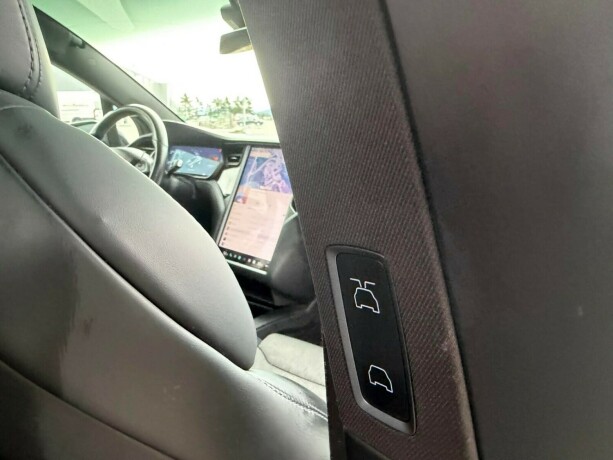 tesla-model-x-elektrisitet-2019-big-13