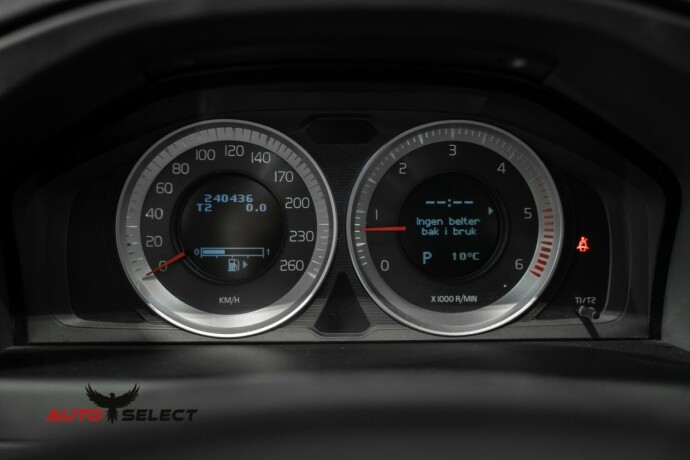 volvo-xc-70-diesel-2011-big-27