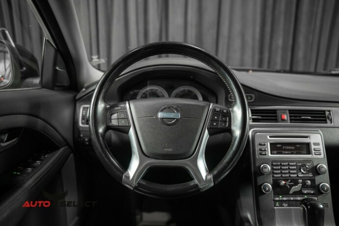 volvo-xc-70-diesel-2011-big-24