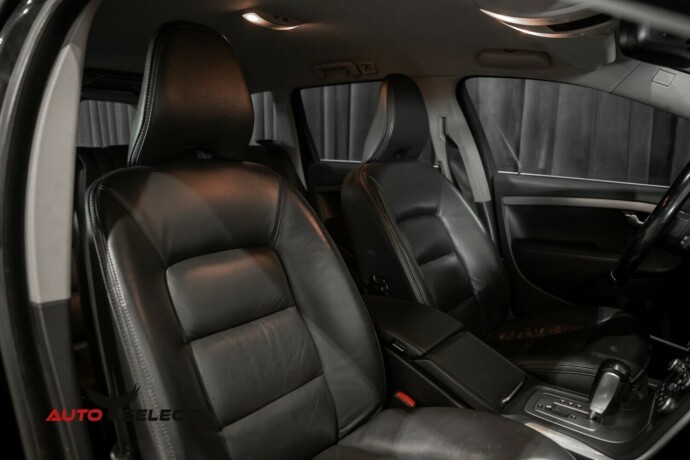 volvo-xc-70-diesel-2011-big-18