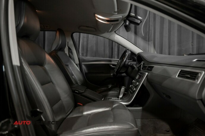 volvo-xc-70-diesel-2011-big-17