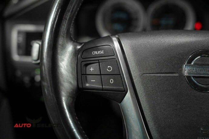 volvo-xc-70-diesel-2011-big-26