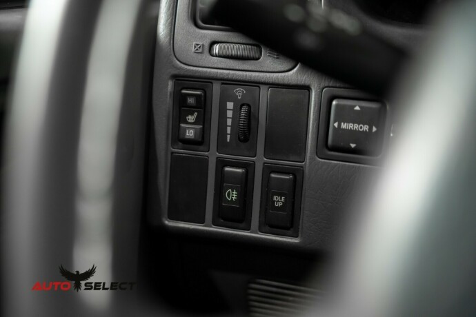 toyota-hiace-diesel-2005-big-24