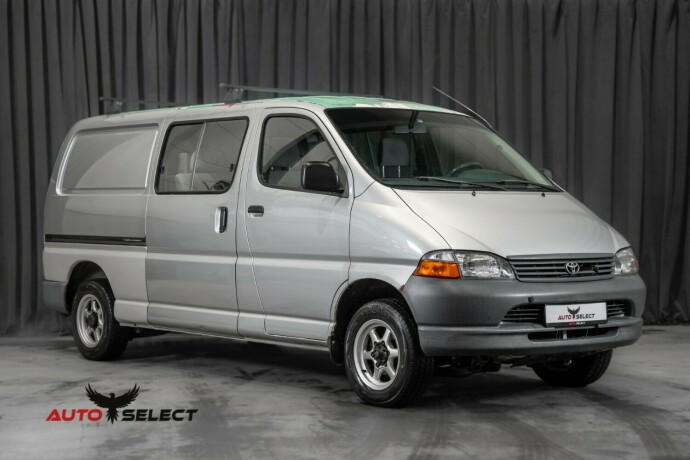 toyota-hiace-diesel-2005-big-2