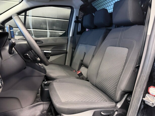 ford-transit-connect-diesel-2018-big-11