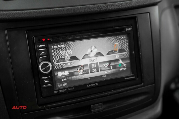 mercedes-benz-vito-diesel-2011-big-31