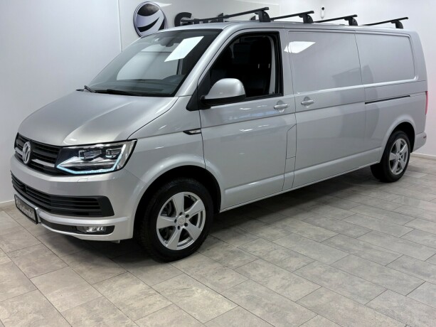 volkswagen-transporter-diesel-2017-big-0