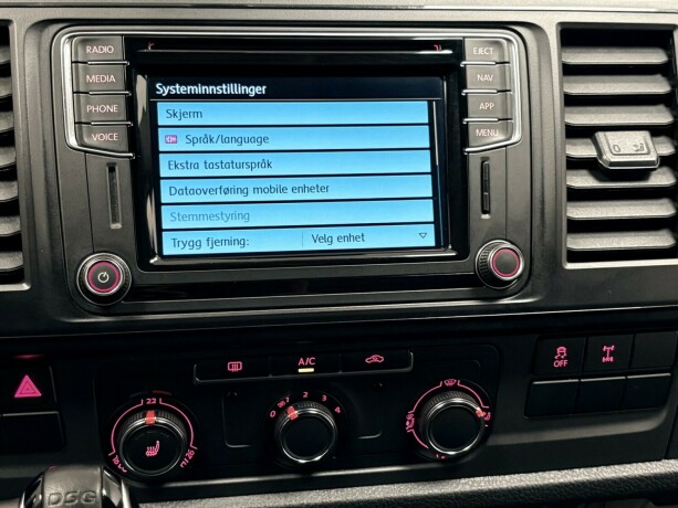 volkswagen-transporter-diesel-2017-big-26