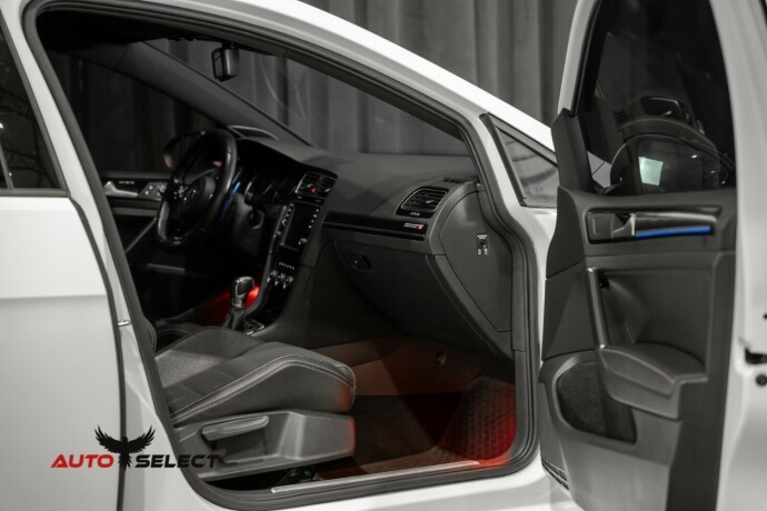 volkswagen-golf-bensin-2016-big-19