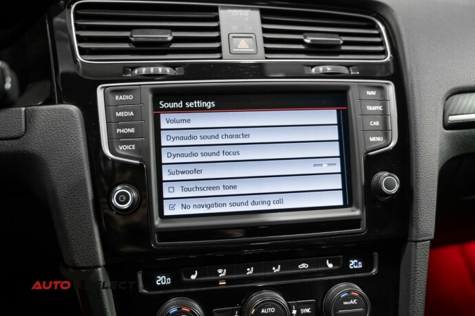 volkswagen-golf-bensin-2016-big-45