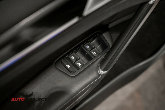 volkswagen-golf-bensin-2016-big-25