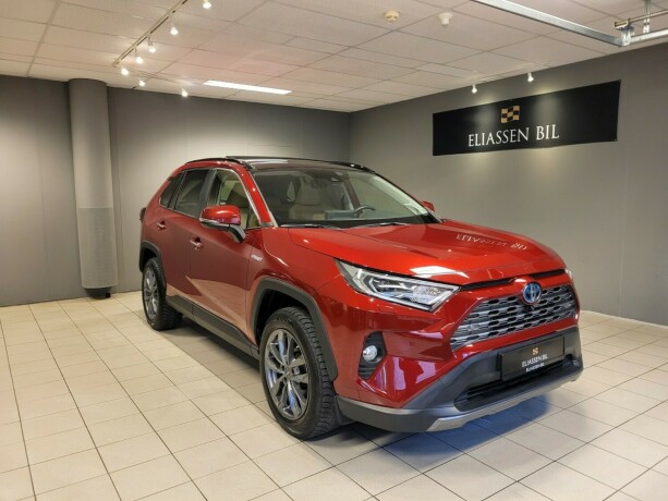 toyota-rav4-elektrisitetbensin-2020-big-10