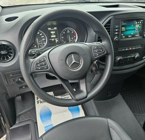 mercedes-benz-vito-diesel-2022-big-8