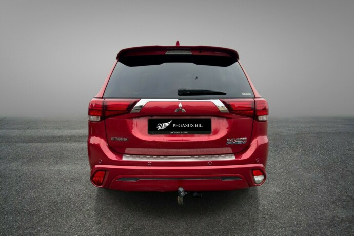 mitsubishi-outlander-elektrisitetbensin-2019-big-4