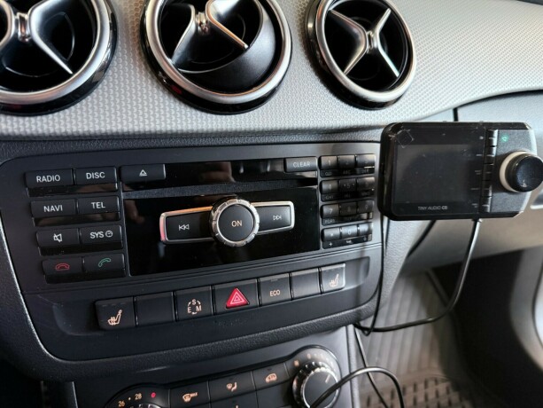 mercedes-benz-b-klasse-diesel-2012-big-19